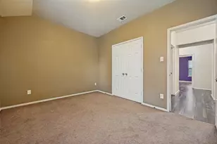 1339 4th St, Grand Prairie, TX 75051 - Photo 20