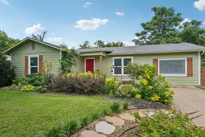 517 Norwood Drive, Hurst, TX 76053 - Photo 2