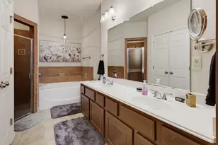 332 Emma Call Ct, Decatur, TX 76234 - Photo 4