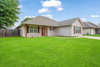 207 Chaffin Street, Bonham, TX 75418 - Photo 2