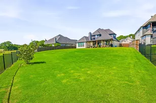 1349 Crown Valley Dr, Weatherford, TX 76087 - Photo 4