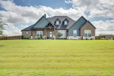 10630 Barleycorn Lane, Venus, TX 76084 - Photo 2