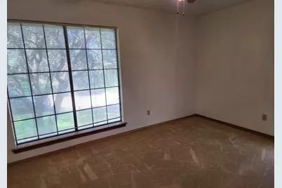 2001 Birchwood Lane, Grand Prairie, TX 75050 - Photo 12