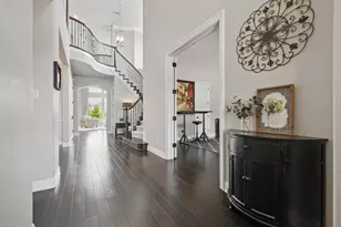 6325 Via Italia Dr, Flower Mound, TX 75077 - Photo 2
