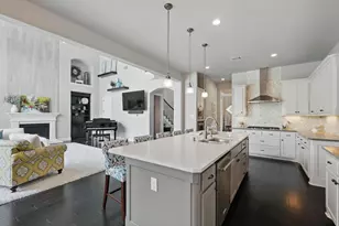 6325 Via Italia Dr, Flower Mound, TX 75077 - Photo 12