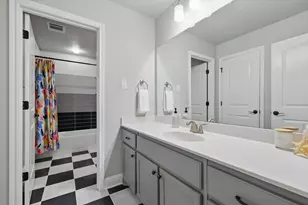 6325 Via Italia Dr, Flower Mound, TX 75077 - Photo 22
