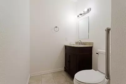 1021 S Fairbanks Avenue, Denison, TX 75020 - Photo 14