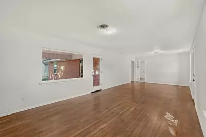405 Easton Road, Dallas, TX 75218 - Photo 12