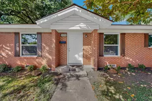 405 Easton Rd, Dallas, TX 75218 - Photo 2