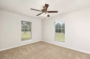900 Hickey Ct, Granbury, TX 76049 - Photo 18