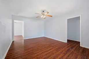 901 Maple St, Howe, TX 75459 - Photo 8
