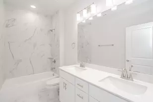 9709 Thorncrown Ln, Fort Worth, TX 76179 - Photo 30