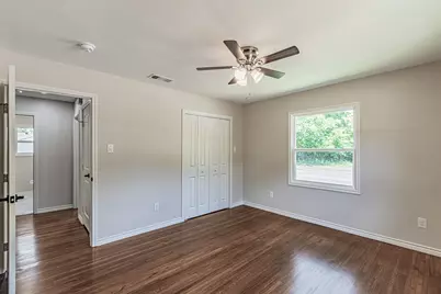 5700 Tracyne Drive, Westworth Village, TX 76114 - Photo 10