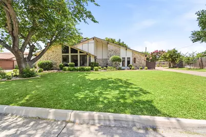1201 Rockmoor Drive, Edgecliff Village, TX 76134 - Photo 1