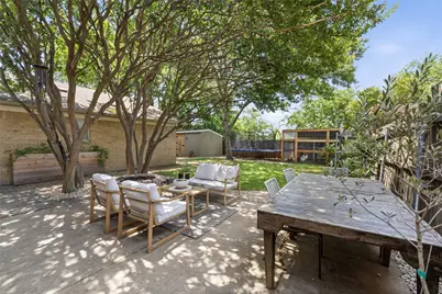 1201 Rockmoor Drive, Edgecliff Village, TX 76134 - Photo 4