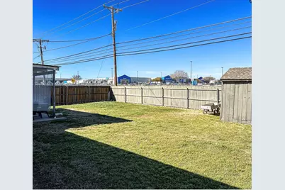 1324 N Creek Drive, Saginaw, TX 76179 - Photo 12