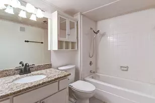 2012 Court Pl, Garland, TX 75041 - Photo 8