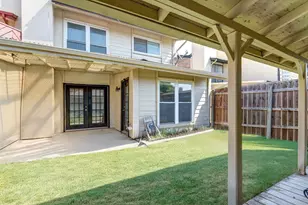 2012 Court Pl, Garland, TX 75041 - Photo 4