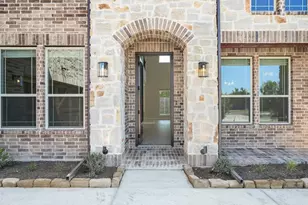 930 Cardinal Dr, Midlothian, TX 76065 - Photo 4