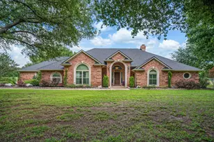 6400 Oak Hollow Dr, Burleson, TX 76028 - Photo 1