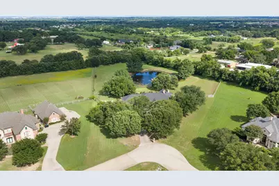 6400 Oak Hollow Drive, Burleson, TX 76028 - Photo 36