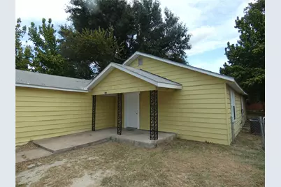 209 Hunt Street, Clyde, TX 79510 - Photo 2