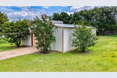 3905 Mountain Vista Drive, Granbury, TX 76048 - Photo 38