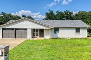 3905 Mountain Vista Dr, Granbury, TX 76048 - Photo 4