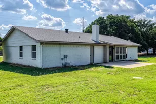 3905 Mountain Vista Dr, Granbury, TX 76048 - Photo 36