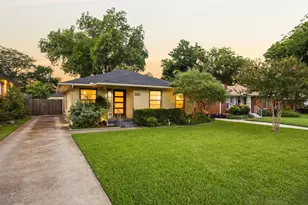 2111 Melbourne Ave, Dallas, TX 75224 - Photo 2