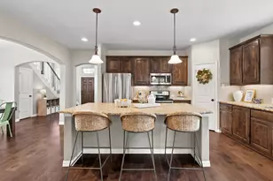 800 Kirby Dr, Lantana, TX 76226 - Photo 2