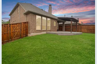 800 Kirby Drive, Lantana, TX 76226 - Photo 30
