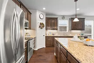 800 Kirby Dr, Lantana, TX 76226 - Photo 10