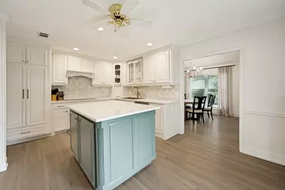 909 Edgecliff Drive, Bedford, TX 76022 - Photo 8