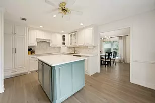 909 Edgecliff Dr, Bedford, TX 76022 - Photo 8