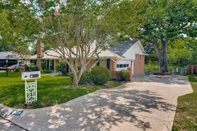909 Edgecliff Drive, Bedford, TX 76022 - Photo 2