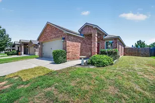 1205 Cheyenne Dr, Aubrey, TX 76227 - Photo 1