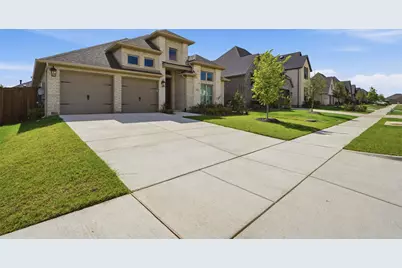 1814 Buckeye Lane, Mansfield, TX 76063 - Photo 2