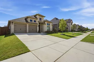 1814 Buckeye Ln, Mansfield, TX 76063 - Photo 2