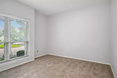 5829 Preston Valley Drive, Dallas, TX 75240 - Photo 18
