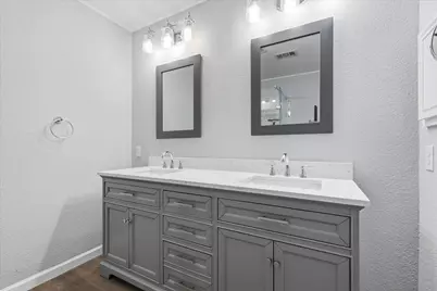 932 Avondale Lane, Plano, TX 75025 - Photo 8