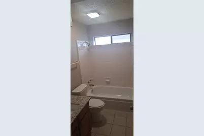 802 Crystal Creek Lane, Arlington, TX 76001 - Photo 12