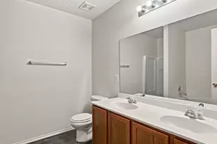 4880 Parkview Hills Ln, Fort Worth, TX 76179 - Photo 20