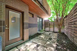 381 E Greenbriar Ln, Dallas, TX 75203 - Photo 10
