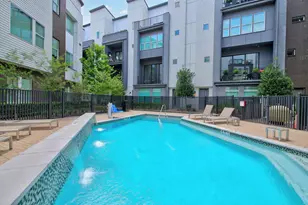 381 E Greenbriar Ln, Dallas, TX 75203 - Photo 40