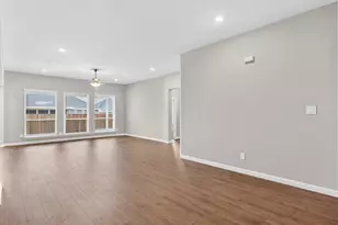 4924 Simmental Dr, Arlington, TX 76001 - Photo 10