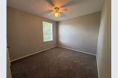 1817 Berkeley Drive, Glenn Heights, TX 75154 - Photo 16