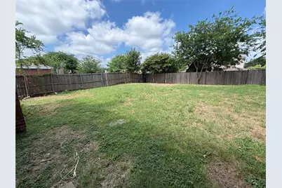 1817 Berkeley Drive, Glenn Heights, TX 75154 - Photo 26