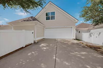 1024 Charleston Lane, Savannah, TX 76227 - Photo 30