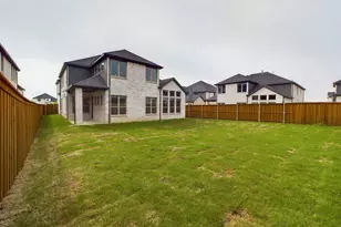 11192 Hocking Hills Dr, Frisco, TX 75035 - Photo 36